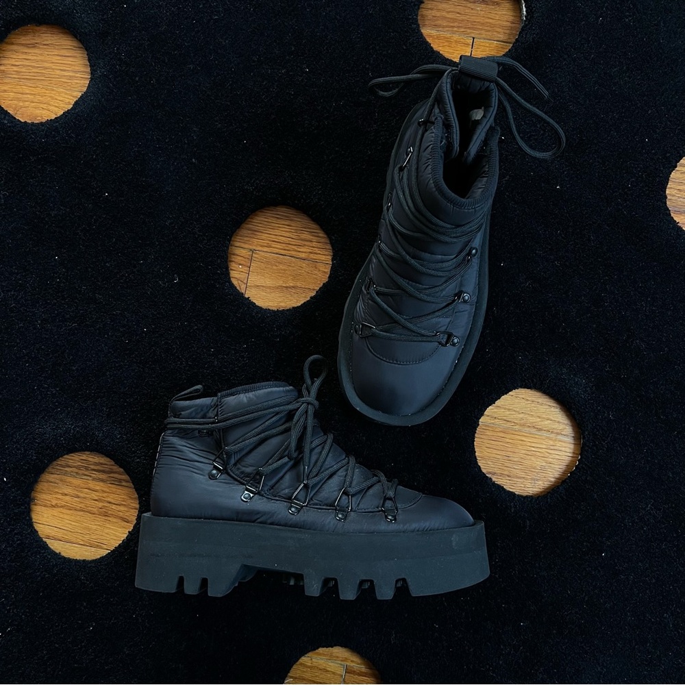 JW ANDERSON Padded Lace-Up Boot
